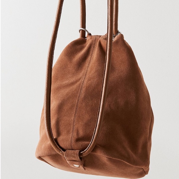🔥Urban Outfitters Suede Rings Backpack - Picture 2 of 5